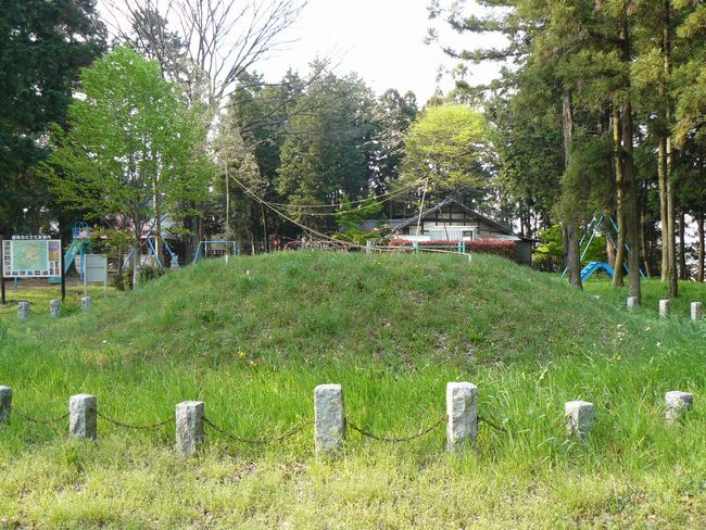 �����s�F�y�t�̒�