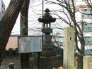 伊香保神社の境内に建立されている石灯篭