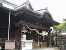 伊勢崎神社拝殿向拝に施された龍や獅子の彫刻