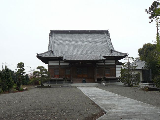 �ɐ���s�F�򗴎�