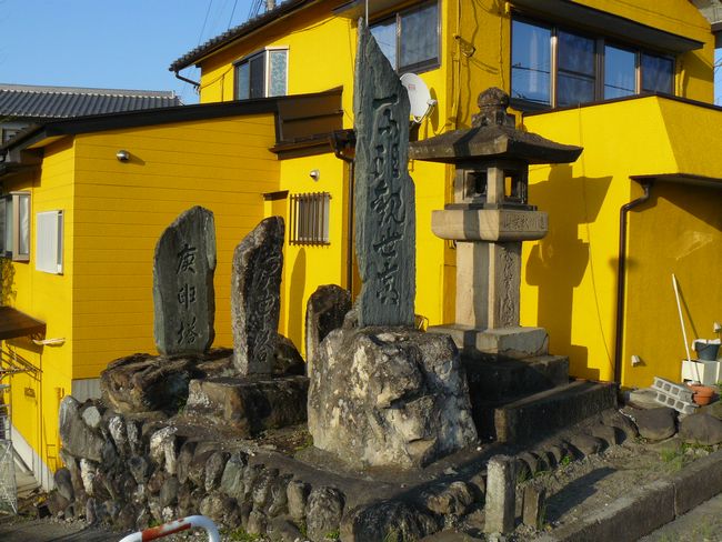 �����h-������