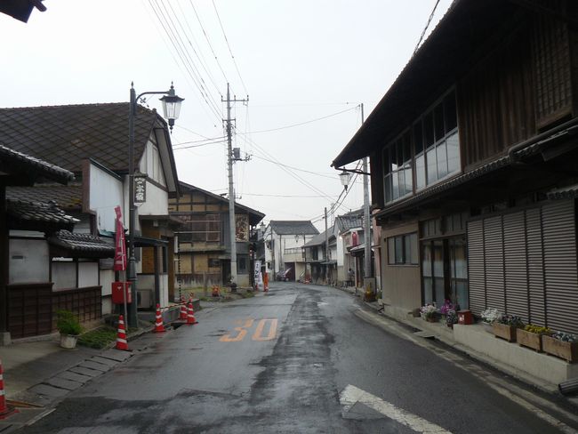 �{�h-������