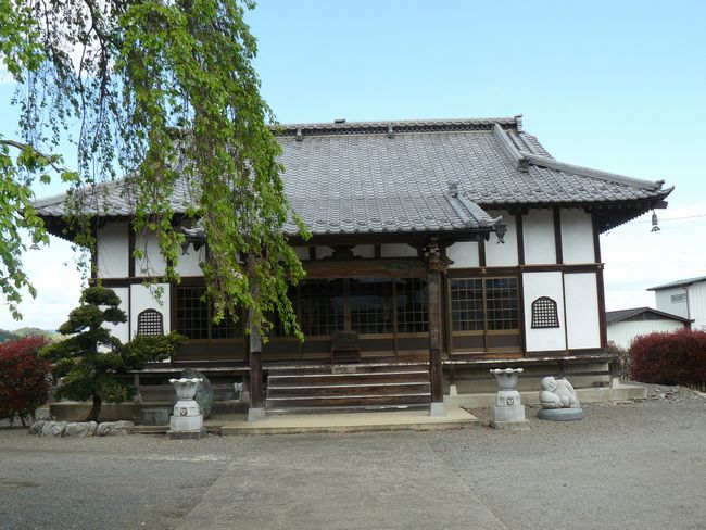 �{��h-������