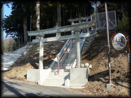 �_���_��