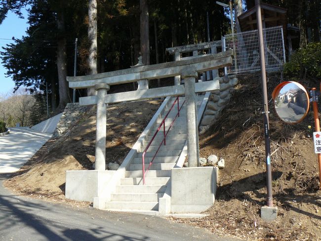 �O���X���F�������h-�_���_��