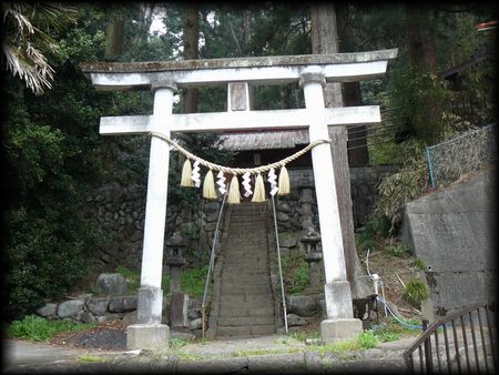 横川諏訪神社