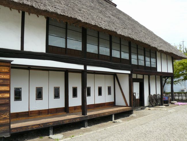 �Êy���F������ƏZ��