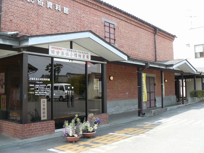 �Êy���F�������g���������K����q��