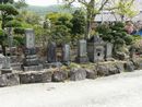 貴船神社境内に安置されている石碑や石仏、石祠