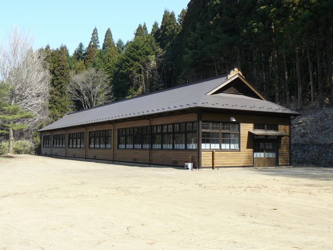 ���V�𒬁F�ܔ��c���w�Z