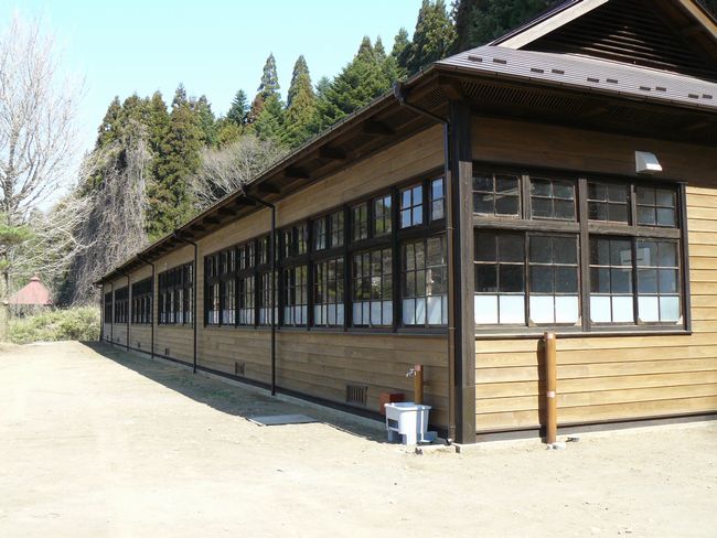 ���V�𒬁F�ܔ��c���w�Z