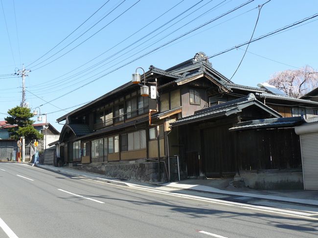 ���V�𒬁F���c�ƏZ��