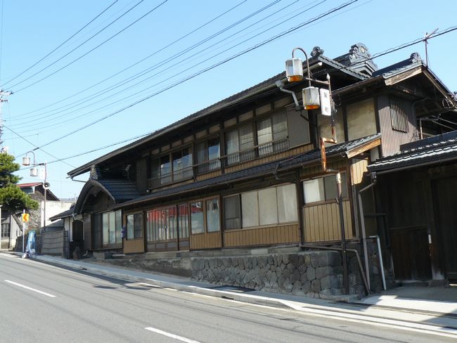 ���V�𒬁F���c�ƏZ��