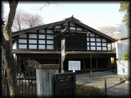 �����ƏZ��