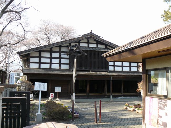 ���c�s�F�����ƏZ��