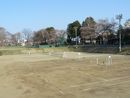 沼田城二ノ丸はテニス場に再利用されています
