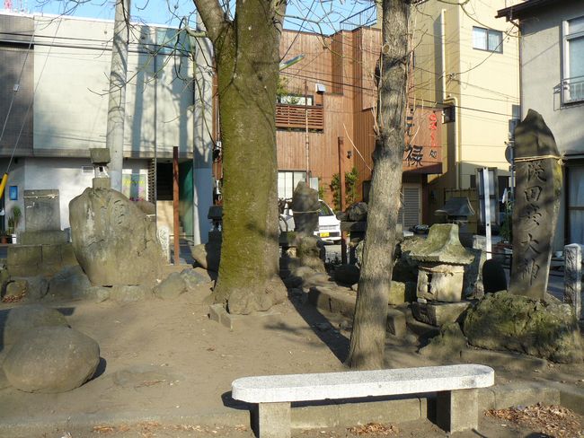 ���c�s�F�{��_�ЁE������