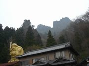 中之嶽神社（下仁田町）日本一の大きさの大黒様と妙義山