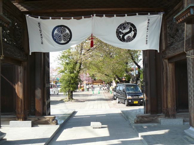 �x���s�F�������E�Q��